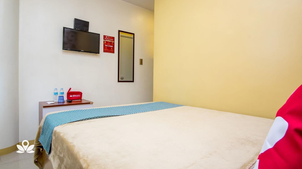 Zen Rooms Libertad Railway Station Пасай Екстериор снимка